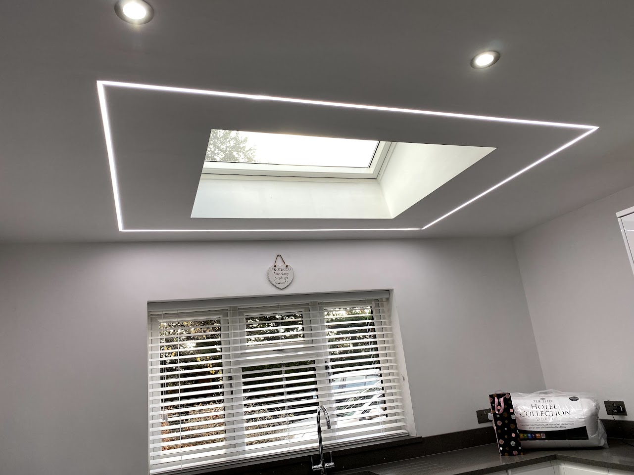 Led strip lighting