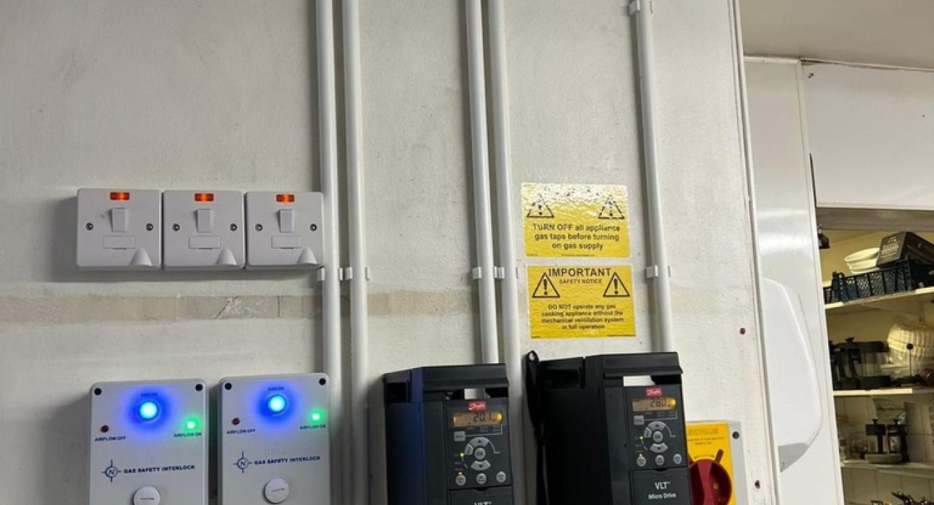 ElectricsFixed Hereford  - Commercial Extractor Installation